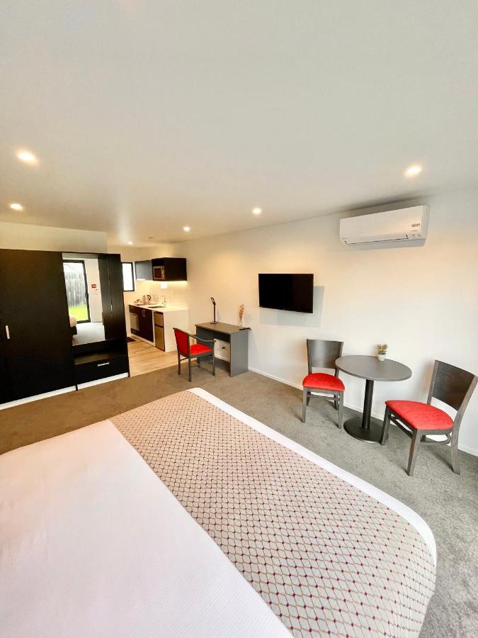 Carnmore Hagley Park Christchurch Exterior photo